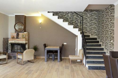 Hostal Entire Rental House-white House Gudauri
