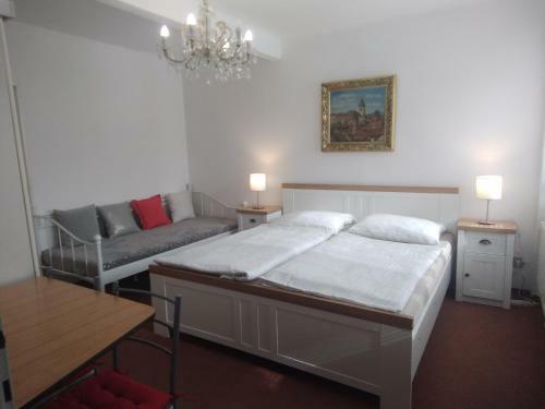 Apartma Hluboka