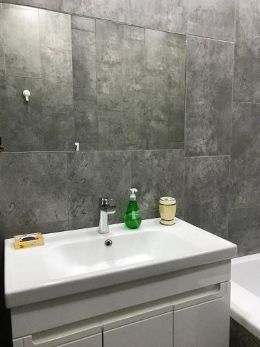 Apartamento ?? Green Plaza ???????, ??????????: +7 771 257 62 53