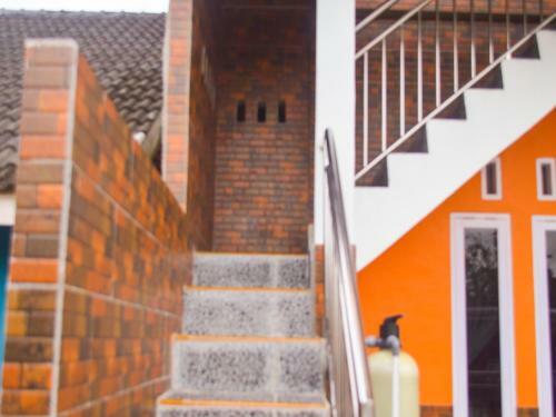 Hotel Spot On 91463 Obby Guest House