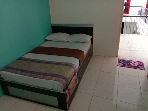 Hostal Fatimah Guesthouse Syari'ah