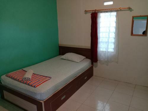 Hostal Fatimah Guesthouse Syari'ah