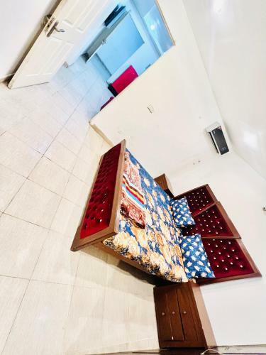 Hexagon Apartment