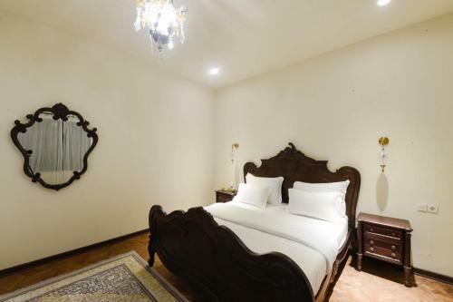 The Hideout Villa Puncak