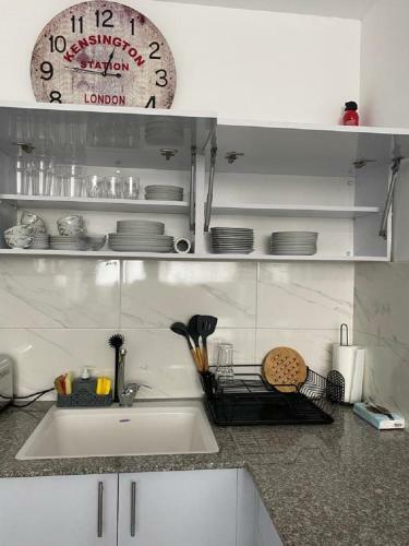 Beautiful Apartment On The Beach In Bat Yam
