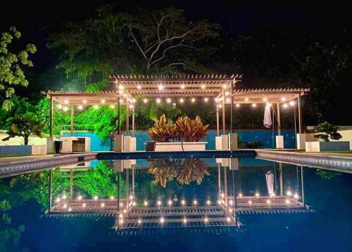 Villa Paupolee House