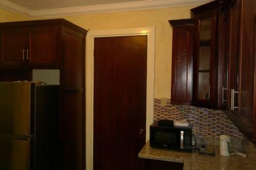 Apartamento Waterloo Glades Condo