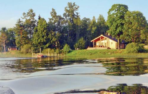Holiday Home N�ssundet Bergsj�n�s Kristinehamn