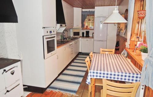 Holiday Home Hans Petters G�rd Kn�red
