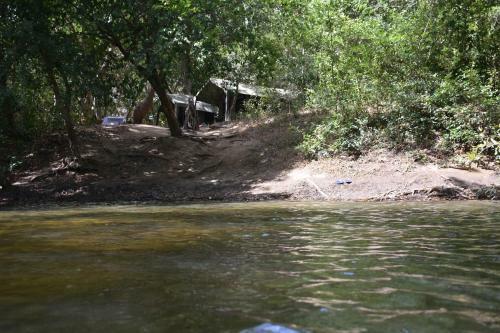 Hotel Mahoora Tented Safari Camp - Kumana