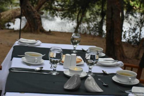 Hotel Mahoora Tented Safari Camp - Kumana