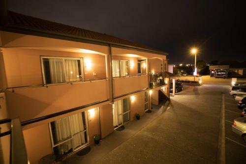 Kings Of Riccarton Motel