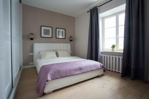Baron Old Town Apartments