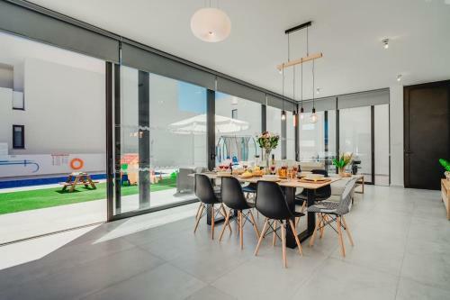Sunnyvillas: 3br New Villa?private Pool In Pernera