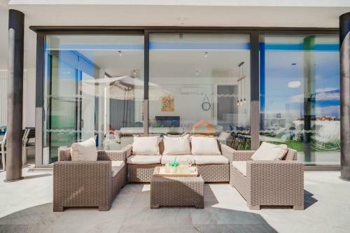Sunnyvillas: 3br New Villa?private Pool In Pernera