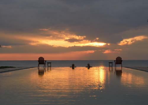 Hotel Bar Reef Resort