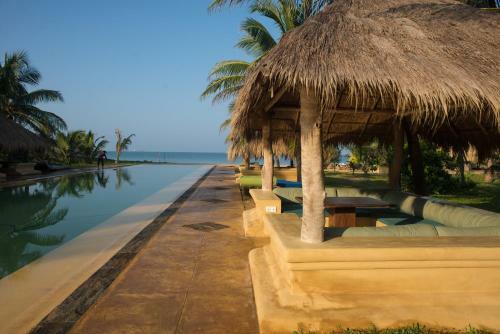 Hotel Bar Reef Resort