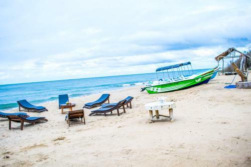 Omeesha Beach Hotel