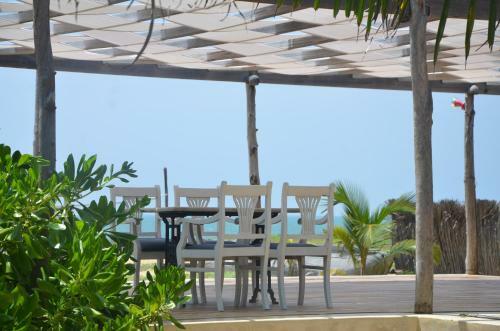 Hotel Dolphin Beach