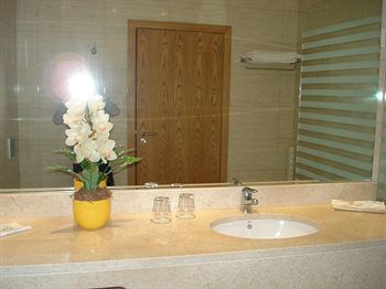 Hotel Caravelas