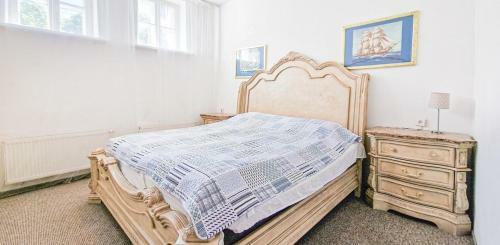 Spacious 3-bedroom Apartment In Kaunas Old Town