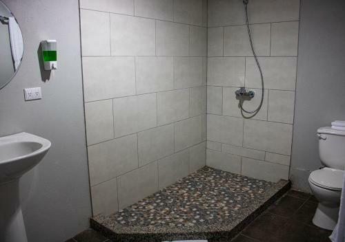 Hermosa Casa Completa Con Estacionamiento Privado