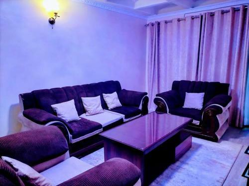 Apartamento 1 Bedroom Unit @ Nanyukipavleena Residence