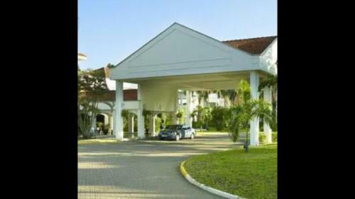 Hostal Room In Bb - Sarova Whitesands Beach Resort Spa 1