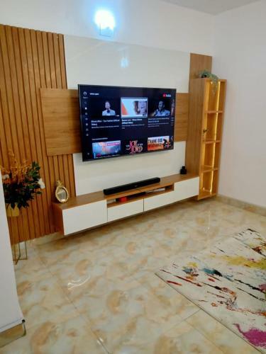 2 Shortlet Apartment In Katampe