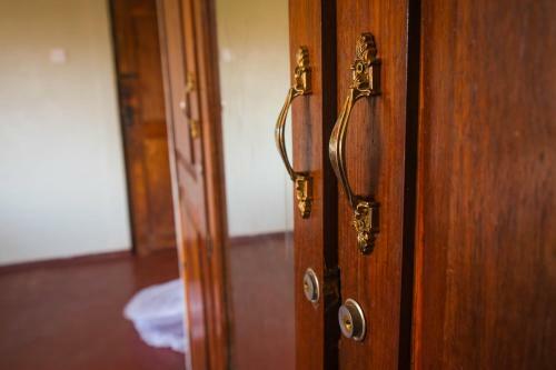 Emmy Backpackers Hostel