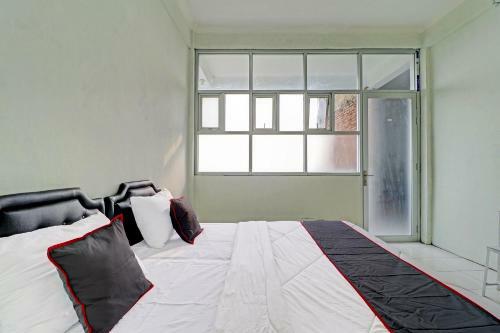 Capital O 91466 Hotel Neu Backpacker Tf (Smk Tb)