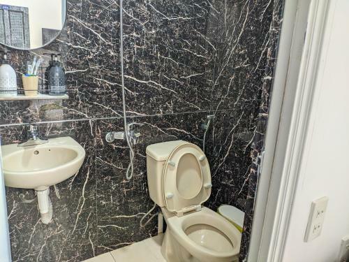 Green Zone Hotel
