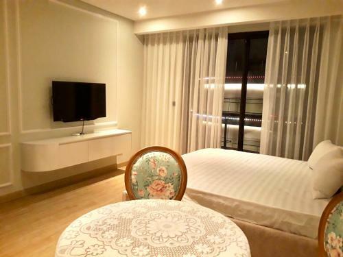 Citadines Ha Long Homestay Apartment