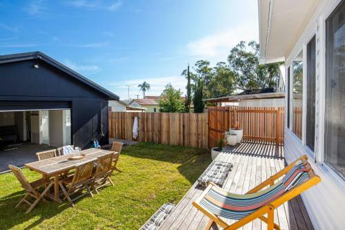 Fishery Road Cottage - Pet Friendly - 2 Mins Walk To Beach