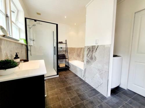 Apartamento Deluxe 1 Bedroom With Ensuite Central Uh