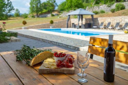 Villa Holiday Home Martina, Vinjani - Imotski