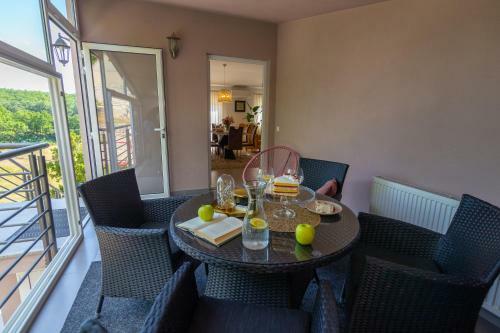 Villa Holiday Home Martina, Vinjani - Imotski