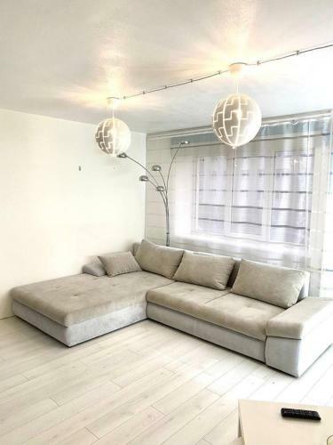 Apartamento Moderns Divistabu Dz?voklis Ventspils Centr?