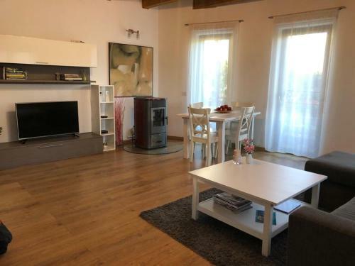 Nona House