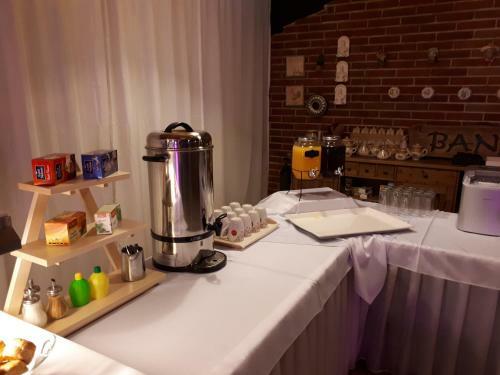 Hostal Banarka - Penzion, Camping, Caravan Park, Enduro