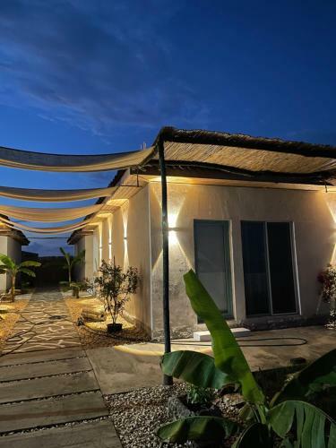 Hostal Mediterana Bungalows