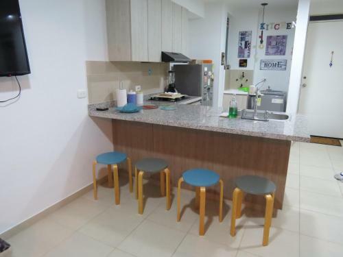 Precioso Apartamento Con Piscina Y Wifi
