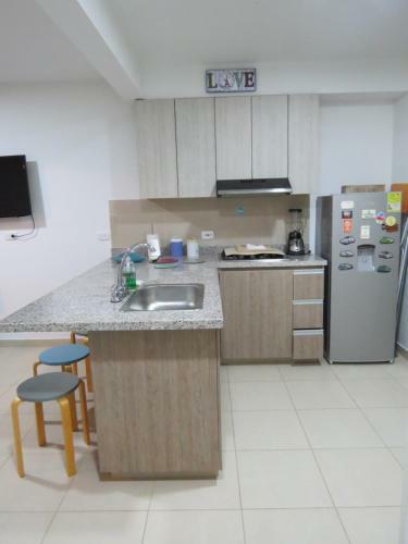 Precioso Apartamento Con Piscina Y Wifi