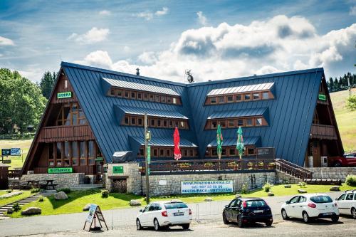 Hostal Penzion Arnika