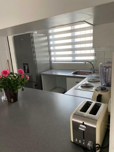 Elegant 1bedroom Apartment In Bryanston, Sandton