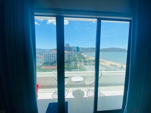 Apartamento Chu?i C?n H? 5 Sao Quy Nh?n