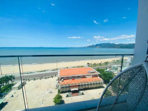 Apartamento Chu?i C?n H? 5 Sao Quy Nh?n