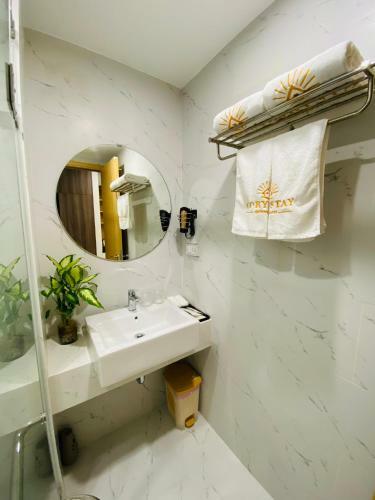 Apartamento Chu?i C?n H? 5 Sao Quy Nh?n