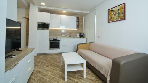 Colonel Apartment Dream