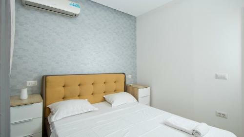 Colonel Apartment Dream